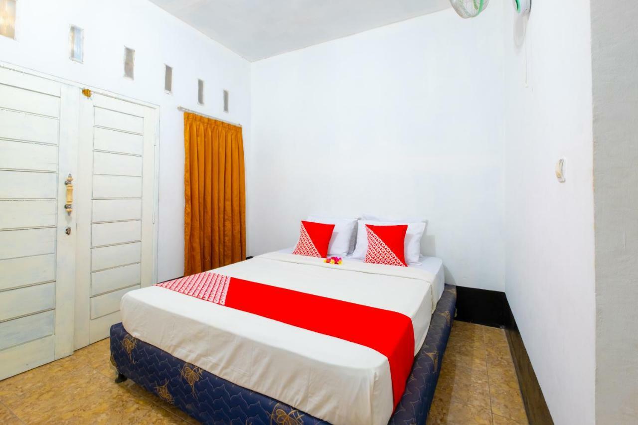 Hotel Oyo 1373 Chili Gili Gili Trawangan Exterior foto