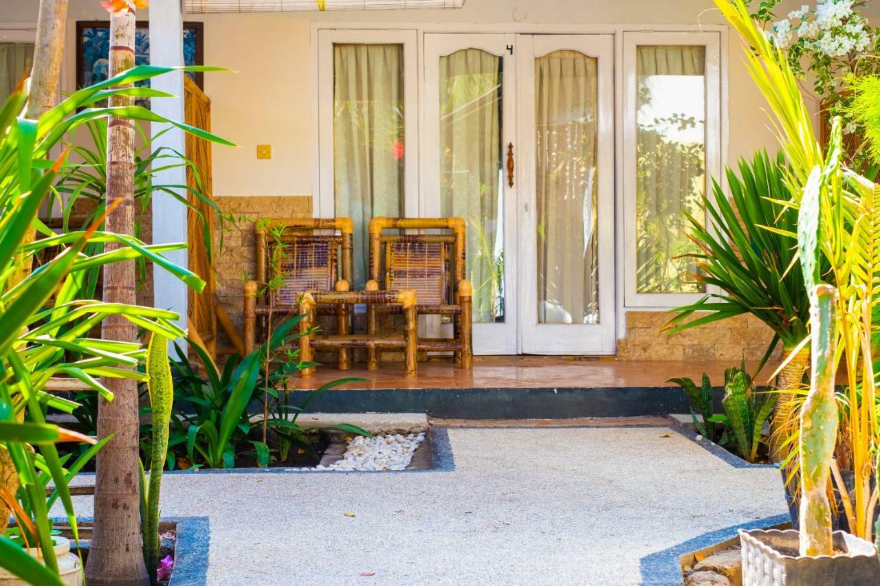 Hotel Oyo 1373 Chili Gili Gili Trawangan Exterior foto